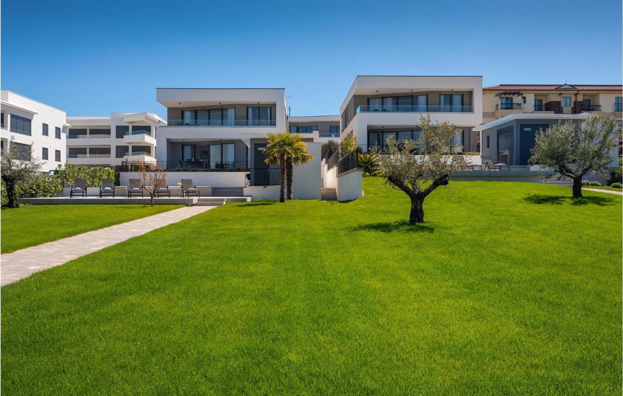 Pet Friendly Home In Zidarici With House Sea View 万塔西西 外观 照片